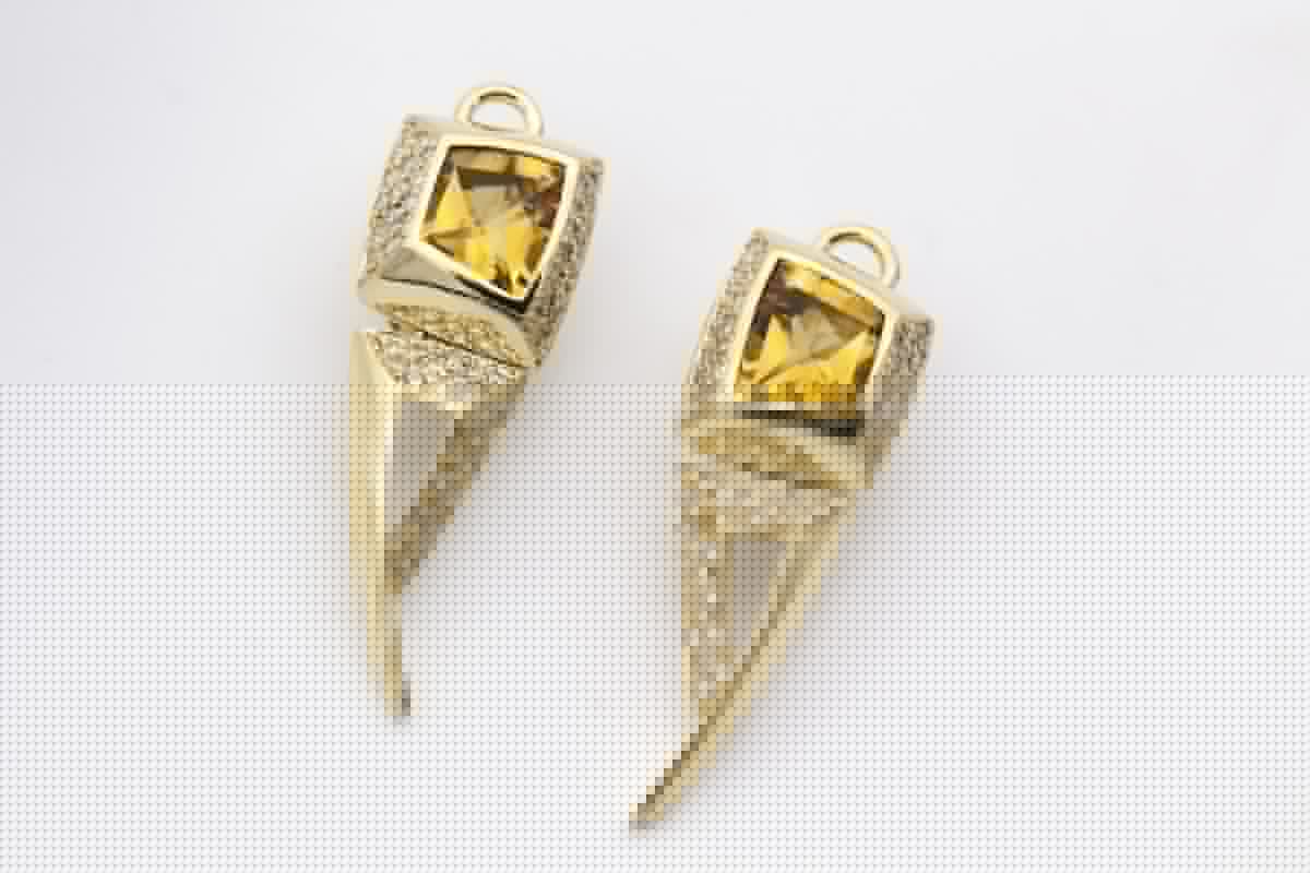 Boucle d'oreille en or